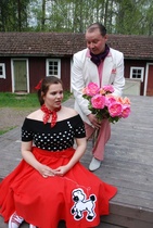 Mirjam (Viola Leivo) ja ihailijansa Felix (Keijo Asposalo)